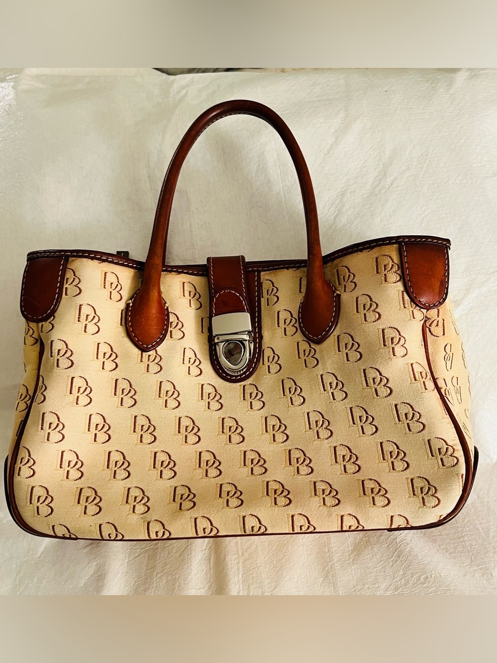 Dooney & Bourke Monogram Satchel Top Handle Turn Lock Zip Red Lining Refurbished